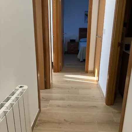 Piso En A 20metros De La Playa De Coroso