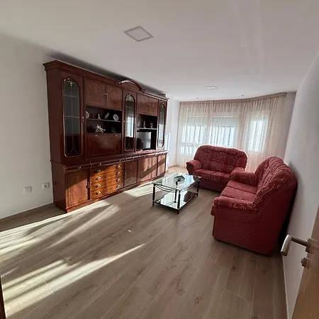 Piso En A 20metros De La Playa De Coroso By Cristian&tamara 