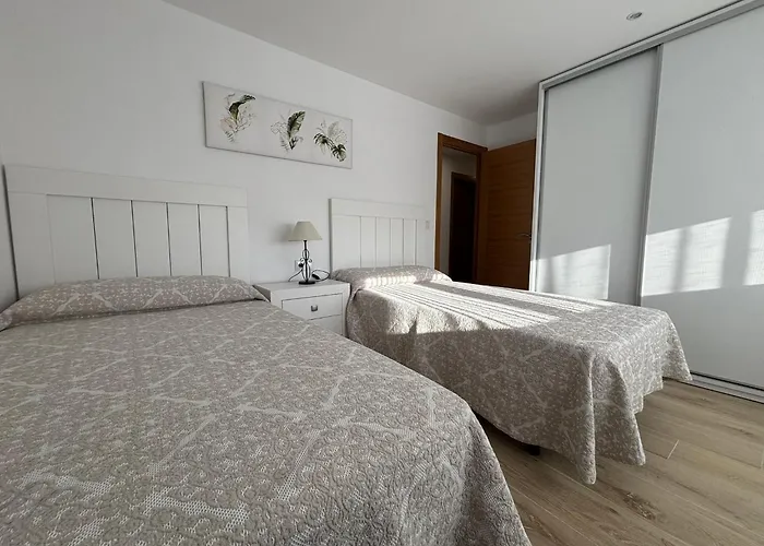 アパート Piso En A 20metros De La Playa De Coroso By Cristian&tamara 