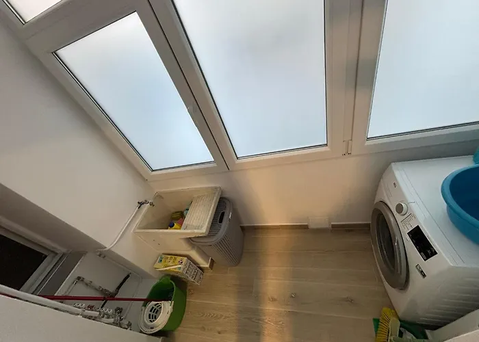 Piso En A 20metros De La Playa De Coroso By Cristian&tamara 