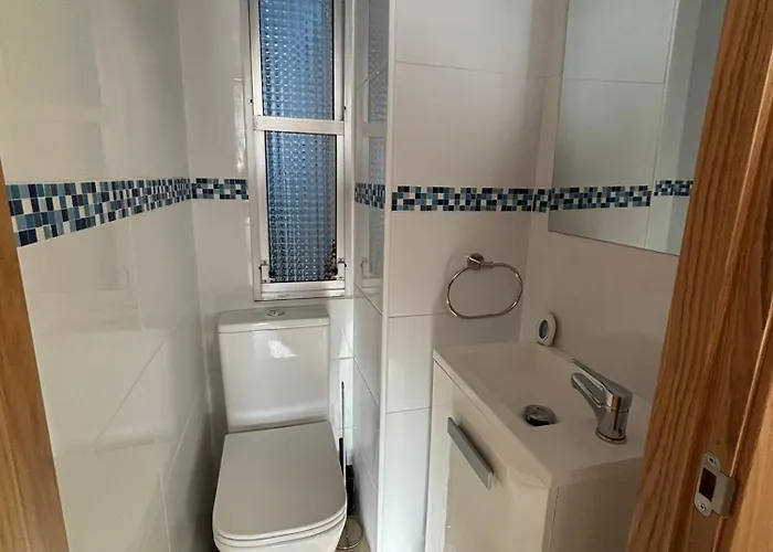 Piso En A 20metros De La Playa De Coroso By Cristian&tamara 